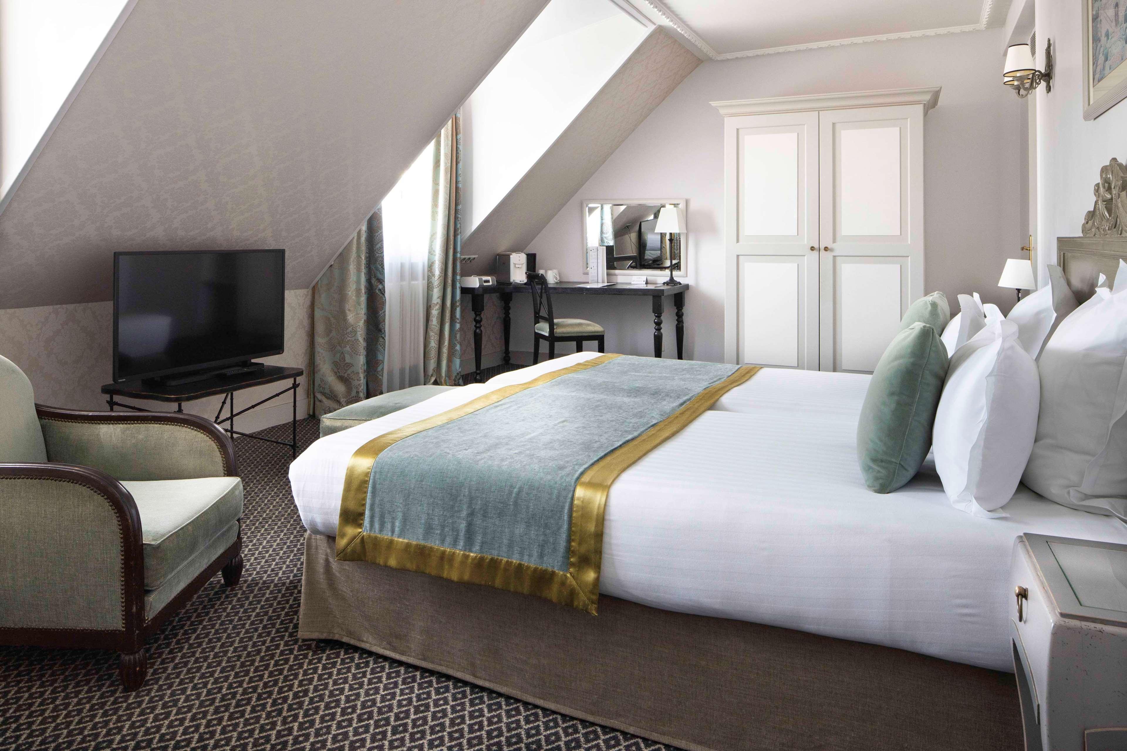 Bradford Elysées - Astotel 4* Parigi