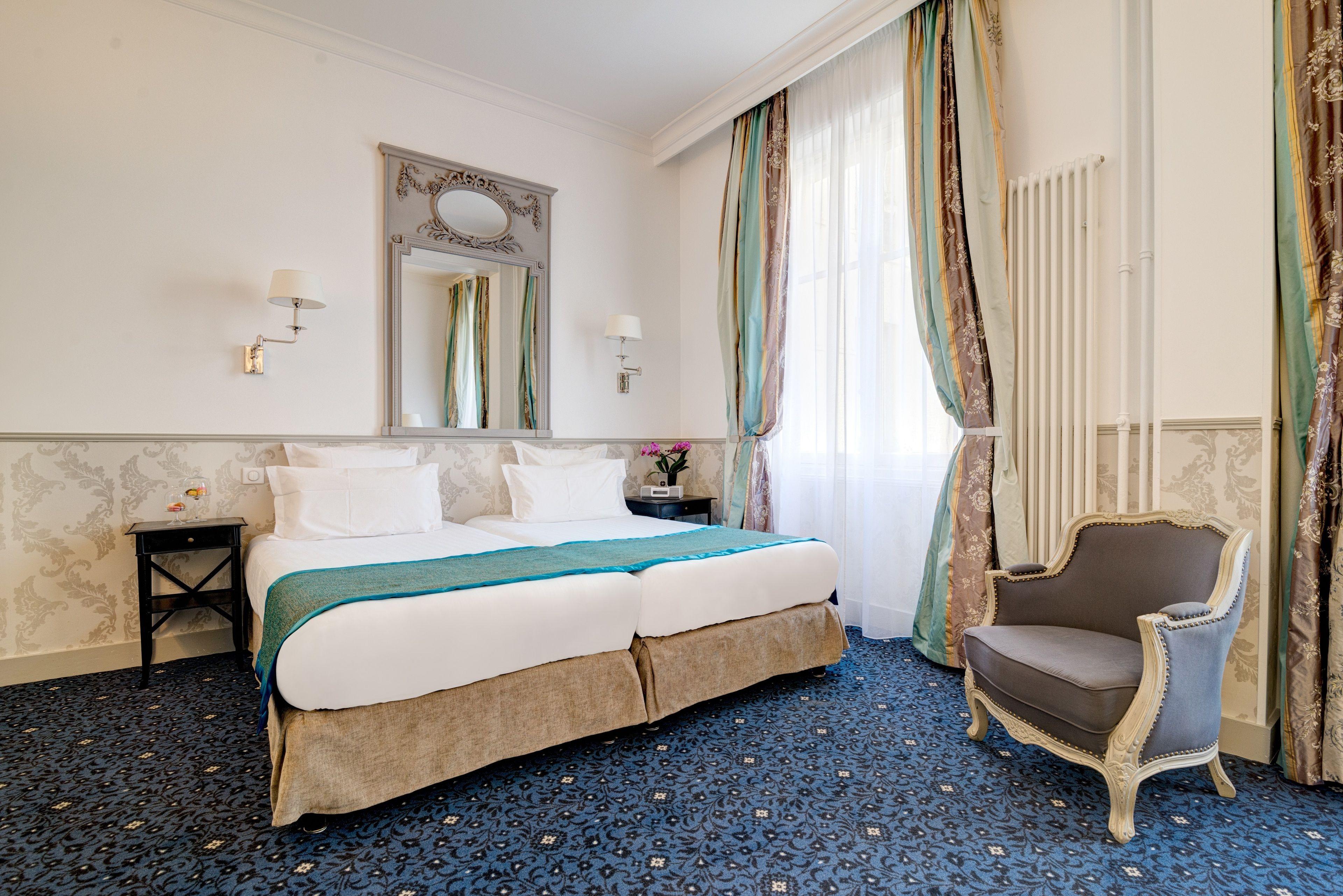Bradford Elysees - Astotel 4* Paris